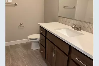 690 E 1st Ave, Estacada, OR 97023 - Photo 10