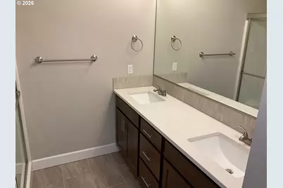 690 E 1st Ave, Estacada, OR 97023 - Photo 8