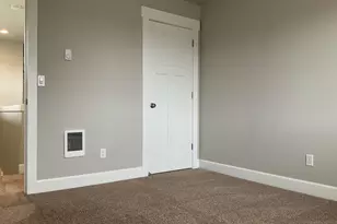 690 E 1st Ave, Estacada, OR 97023 - Photo 18