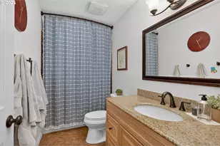 713 E 21st Pl, The Dalles, OR 97058 - Photo 26