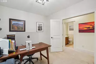 10137 SW Lancaster Rd, Portland, OR 97219 - Photo 26