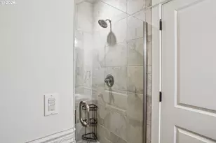 10137 SW Lancaster Rd, Portland, OR 97219 - Photo 28