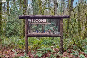 10137 SW Lancaster Rd, Portland, OR 97219 - Photo 40