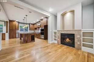 10137 SW Lancaster Rd, Portland, OR 97219 - Photo 12