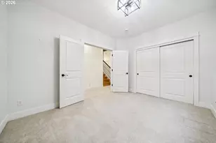 10137 SW Lancaster Rd, Portland, OR 97219 - Photo 32