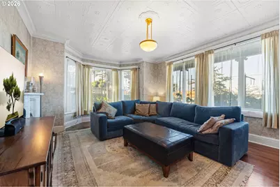 265 S Empire Blvd, Coos Bay, OR 97420 - Photo 8