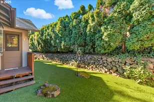 2635 SW Sherwood Pl, Portland, OR 97201 - Photo 36