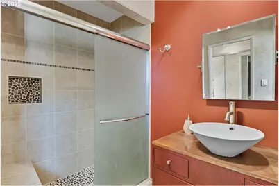 2635 SW Sherwood Pl, Portland, OR 97201 - Photo 20