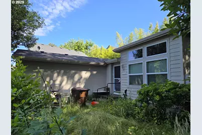21720 NE Palisade Pl, Fairview, OR 97024 - Photo 2