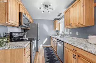 2727 Edison St, Eugene, OR 97402 - Photo 6