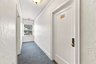 1509 NE 10th Ave, Portland, OR 97232 - Photo 4