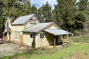 814 NW Pleasant View Dr, La Center, WA 98629 - Photo 6