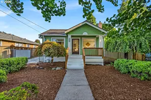7824 SE Yamhill St, Portland, OR 97215 - Photo 2