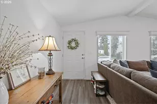 176 Clearwater Ave NE, Salem, OR 97301 - Photo 4