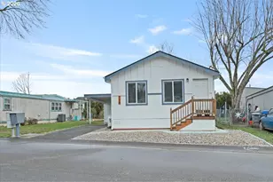 176 Clearwater Ave NE, Salem, OR 97301 - Photo 2