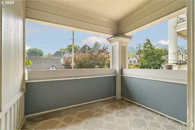 2375 NW Northrup St #B, Portland, OR 97210 - Photo 36