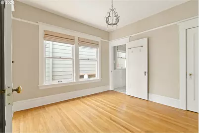 2375 NW Northrup St #B, Portland, OR 97210 - Photo 30