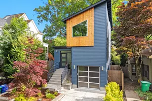 2510 SE Sherman St, Portland, OR 97214 - Photo 2