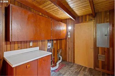 88481 1st Ave, Florence, OR 97439 - Photo 16