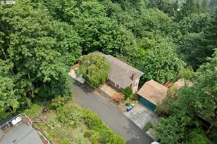 2779 SW Sherwood Dr, Portland, OR 97201 - Photo 40