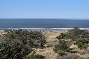 29134 Ellensburg Ave, Gold Beach, OR 97444 - Photo 2