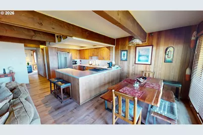 29134 Ellensburg Ave #16, Gold Beach, OR 97444 - Photo 6