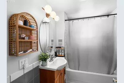 12045 SE Tibbetts St, Portland, OR 97266 - Photo 20