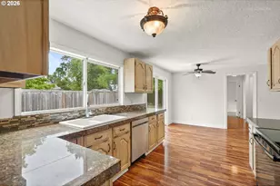 18775 SW Shelly St, Beaverton, OR 97078 - Photo 10