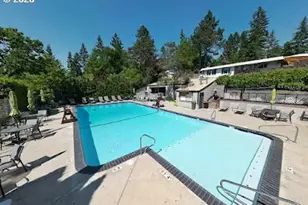 4460 Lords Ln, Lake Oswego, OR 97035 - Photo 36