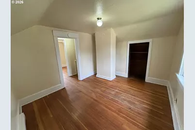 90 E 20th Ave, Eugene, OR 97405 - Photo 14