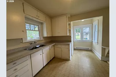 90 E 20th Ave, Eugene, OR 97405 - Photo 6