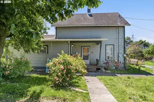 1737 SE Mill St, Roseburg, OR 97470 - Photo 4