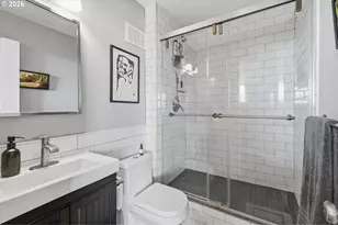 1205 SW Cardinell Dr, Portland, OR 97201 - Photo 16