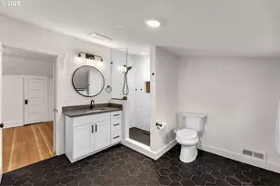 7806 N Jersey St, Portland, OR 97203 - Photo 20