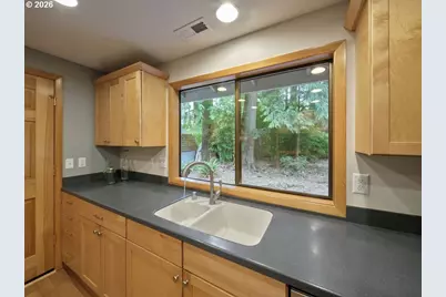 18504 NE Cedar Dr, Battle Ground, WA 98604 - Photo 10