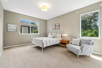 1336 NE Holland St, Portland, OR 97211 - Photo 26