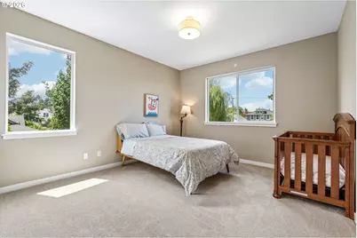 1336 NE Holland St, Portland, OR 97211 - Photo 24