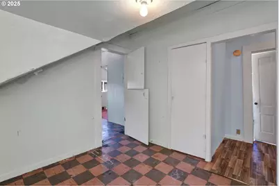 48400 Railroad Ave, Oakridge, OR 97463 - Photo 24