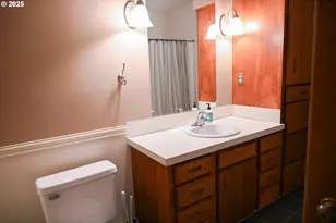 75938 Spring Hollow Rd, Adams, OR 97810 - Photo 16