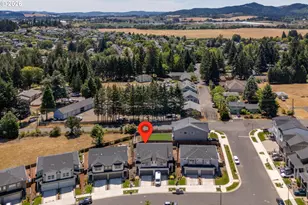 908 Rosebud Ct, Forest Grove, OR 97116 - Photo 44