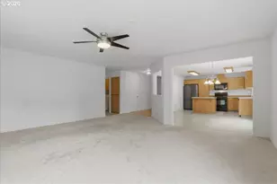 16517 NE 40th St, Vancouver, WA 98682 - Photo 8