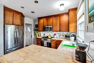 2005 N Blandena St, Portland, OR 97217 - Photo 12