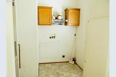 1190 Elm St, Vernonia, OR 97064 - Photo 10