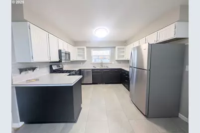 300 Grandy Ave, La Grande, OR 97850 - Photo 6
