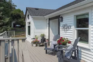 410 Madison Ave, Astoria, OR 97103 - Photo 2