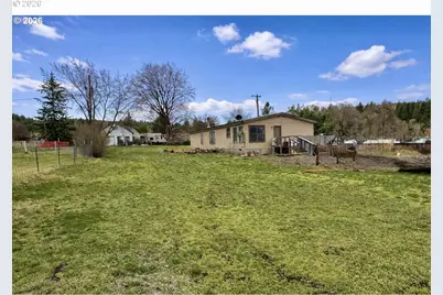 701 2nd St, Cove, OR 97824 - Photo 12