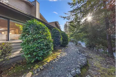 1734 Arch Ln, Brookings, OR 97415 - Photo 2