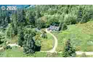 8955 Scotts Valley Rd, Yoncalla, OR 97499 - Photo 18