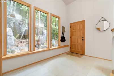 4202 SW Melville Ave, Portland, OR 97239 - Photo 34