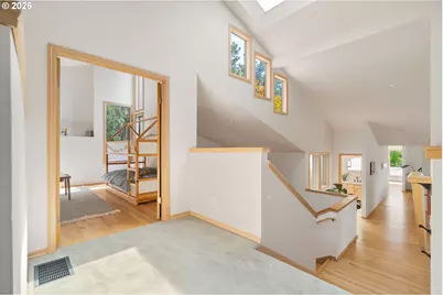 4202 SW Melville Ave, Portland, OR 97239 - Photo 24